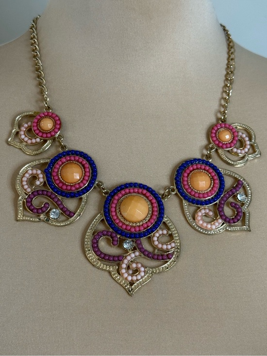 Jewelry - Asian inspired statement necklace & dangle earring set